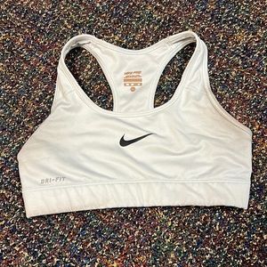 Womens Nike Dri-fit sports bra XS